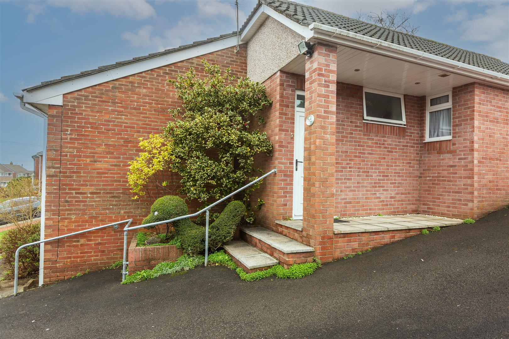 Furze Crescent, Morriston, Swansea, SA6 6BP